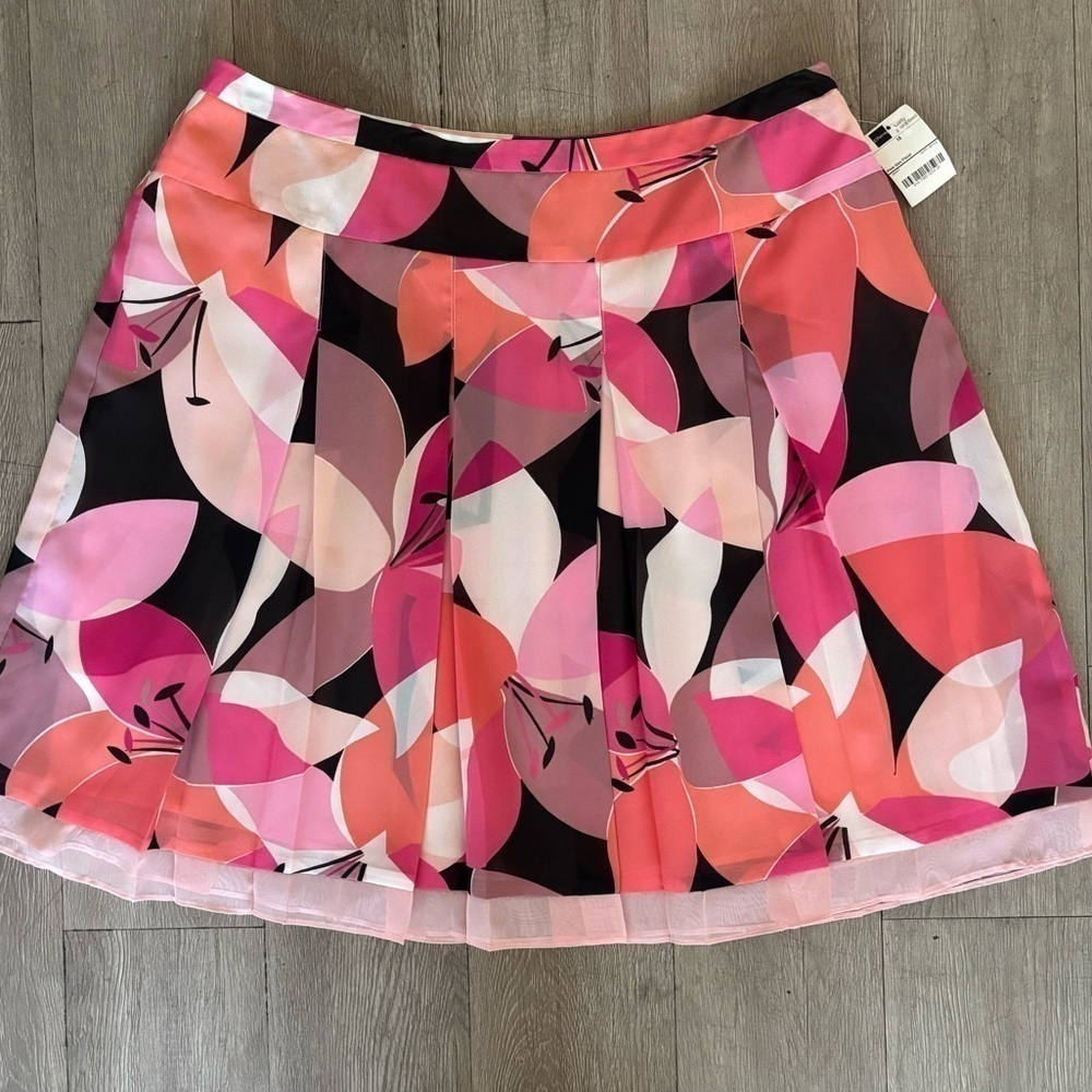 Worthington pleated skirt